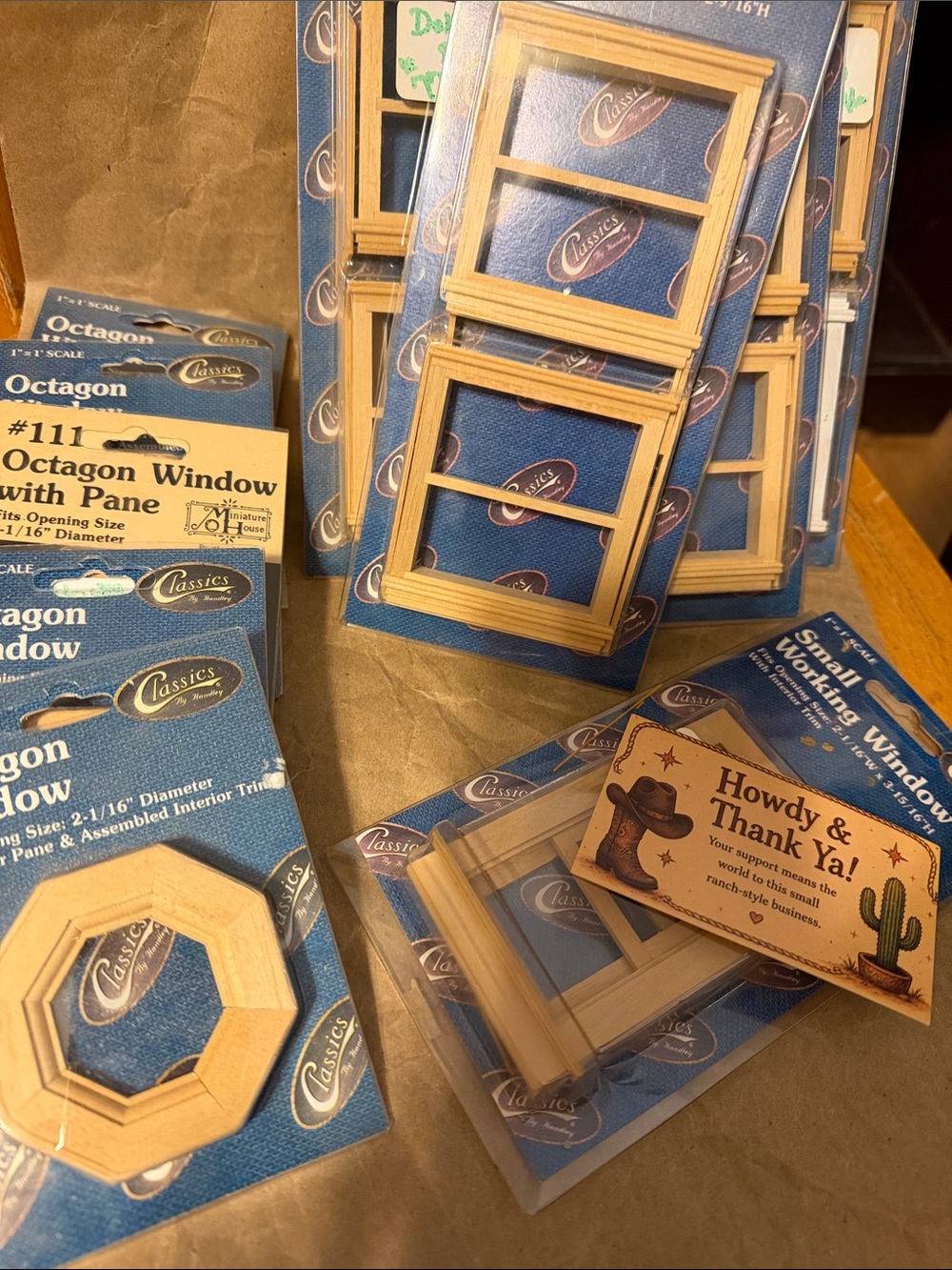 DOLL HOUSE WINDOWS FOR CRAFTERS